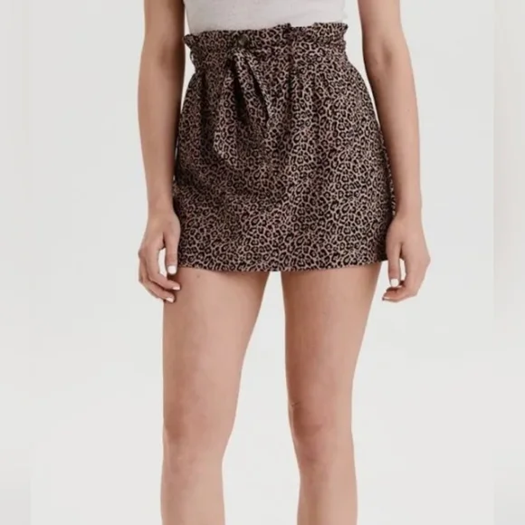 American Eagle Leopard Print Black & Brown Paper Bag Waist Mini Skirt Large - Picture 2 of 9